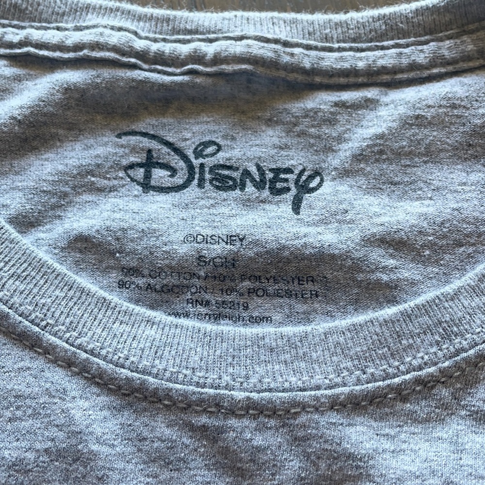 Disney Minnie Mouse women’s small gray tshirt - Picture 5 of 5